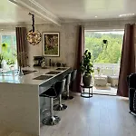 Summer With Heated Pool 50 Min From Bergen Lejlighed *