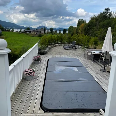 Summer With Heated Pool 50 Min From Bergen Apartment Valestrandsfossen