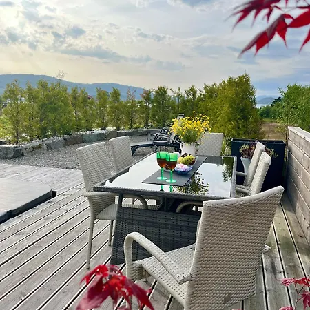 Summer With Heated Pool 50 Min From Bergen Valestrandsfossen