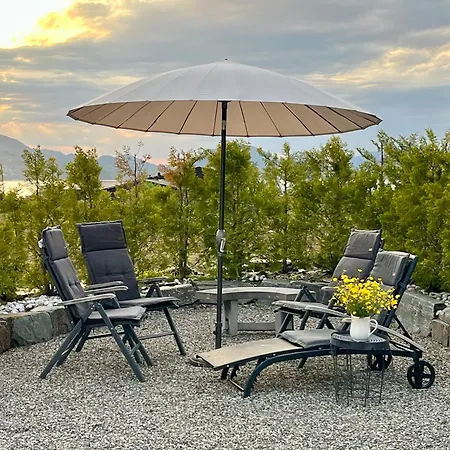 Summer With Heated Pool 50 Min From Bergen Apartment Valestrandsfossen